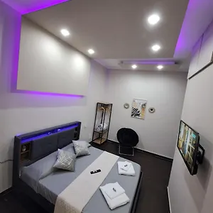 Aircraft Services Neapel